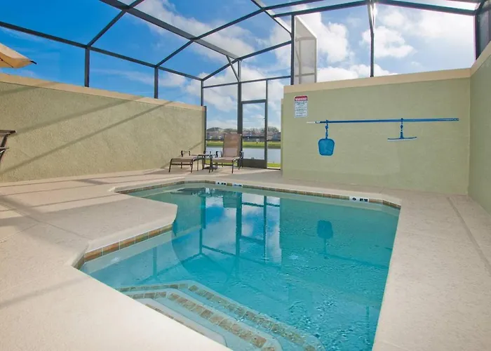 Beautiful Waterfront Townhome W-Splashpool-3024