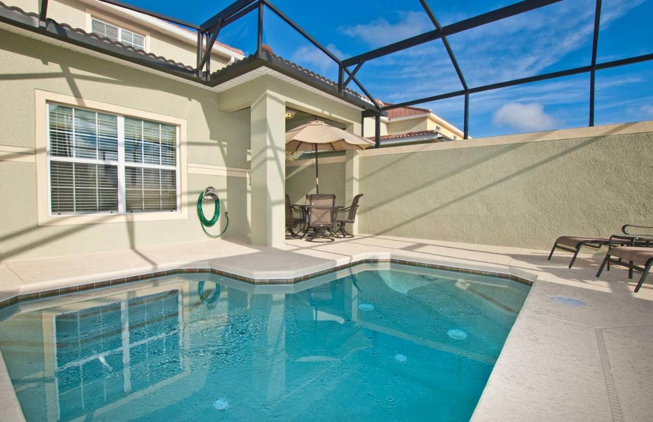 Beautiful Waterfront Townhome W-splashpool-3024 Kissimmee